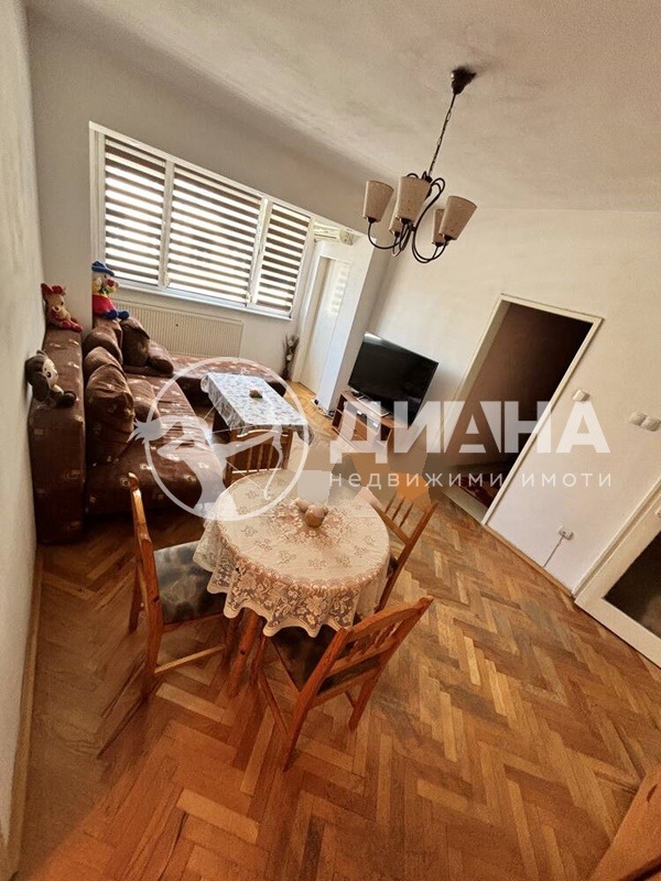 Till salu  2 sovrum Plovdiv , Marasja , 75 kvm | 50570098