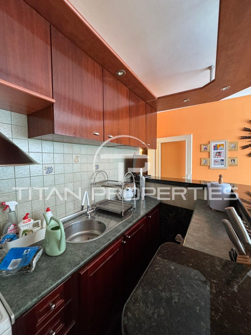 Продава 3-СТАЕН, гр. София, Гео Милев, снимка 3 - Апартаменти - 52663071