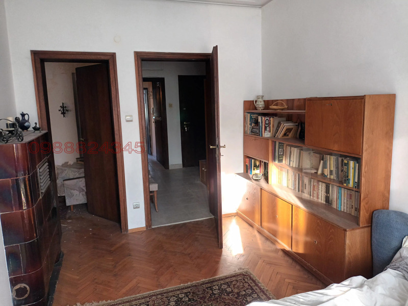 Продава 4-СТАЕН, гр. София, Център, снимка 10 - Апартаменти - 52964274