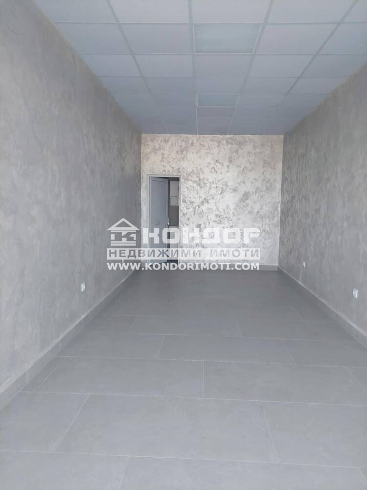 En venta  Oficina Plovdiv , Karshiyaka , 50 metros cuadrados | 11056949