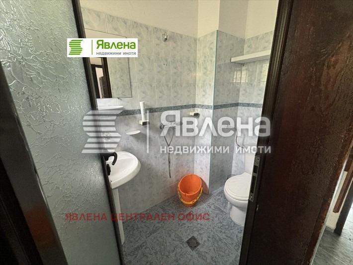 Продава ХОТЕЛ, с. Орешак, област Ловеч, снимка 13 - Хотели - 48215202