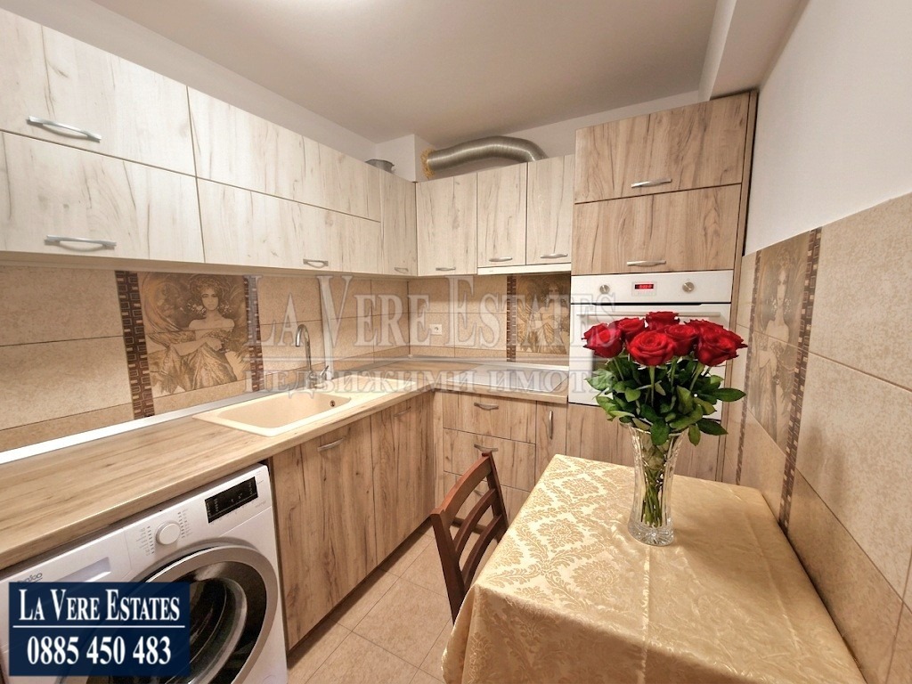 Продава 3-СТАЕН, гр. Русе, Здравец Изток, снимка 3 - Апартаменти - 54620052