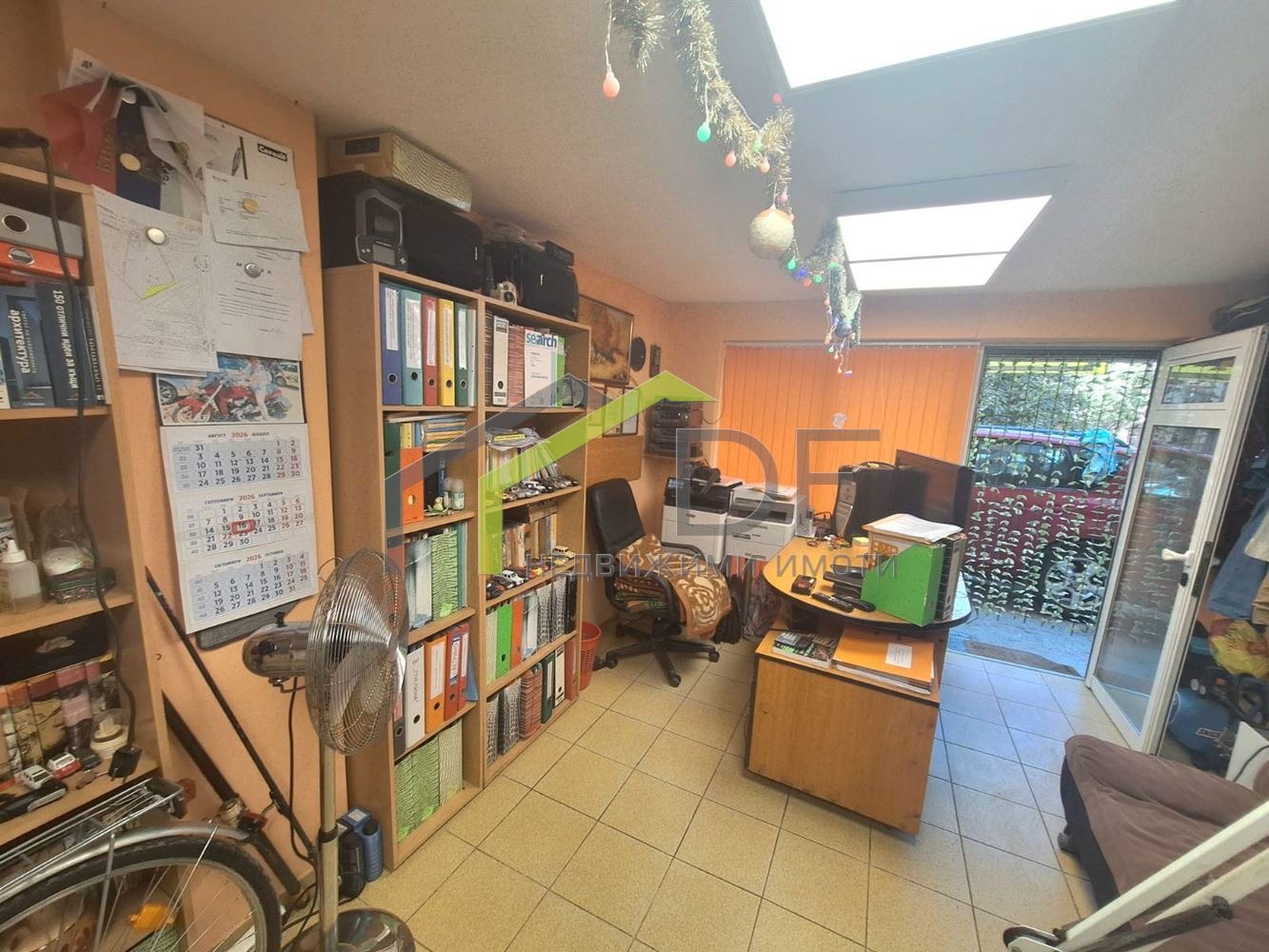 Продава ОФИС, гр. Варна, Централна поща, снимка 2 - Офиси - 56096658