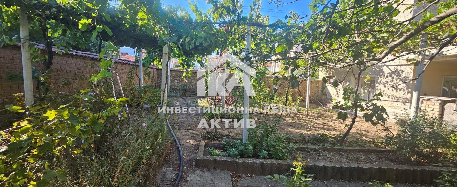 Продава КЪЩА, с. Тополово, област Пловдив, снимка 8 - Къщи - 55298827