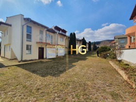 Продажба на имоти в с. Рогачево, област Добрич — страница 4 - изображение 7 