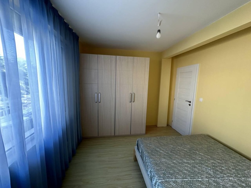 Til salg  2 soveværelser Burgas , Sarafovo , 79 kvm | 86429735 - billede [2]