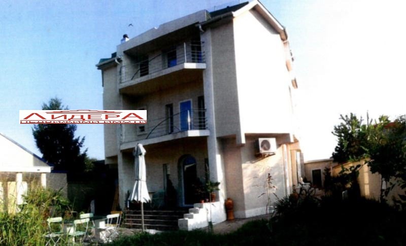 Продава  Къща град Пловдив , Прослав , 600 кв.м | 38289494