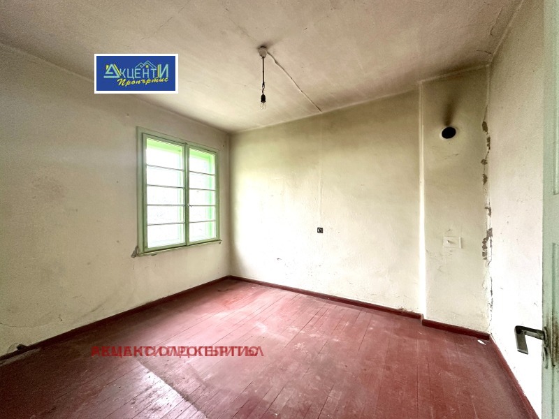 Продава КЪЩА, с. Хотница, област Велико Търново, снимка 5 - Къщи - 53086533