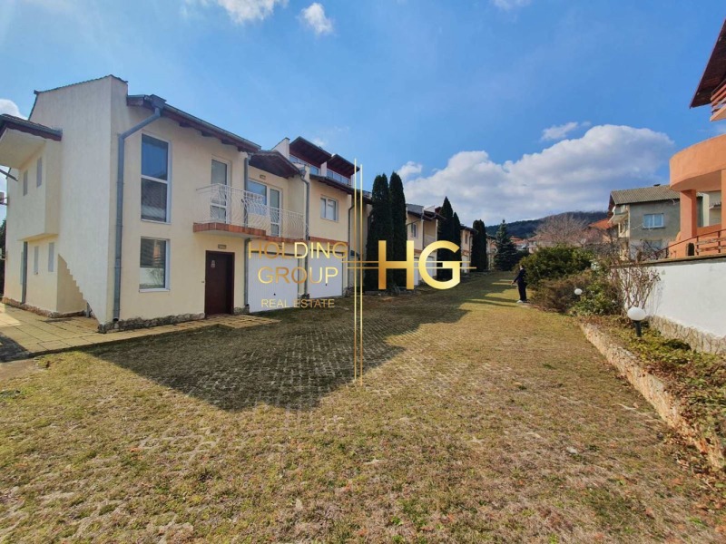 Продава  Хотел област Добрич , с. Рогачево , 1486 кв.м | 14872405