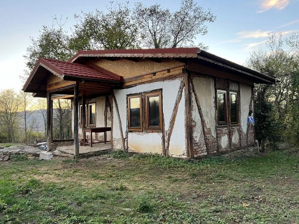 Продава КЪЩА, с. Поцърненци, област Перник, снимка 2 - Къщи - 54422978