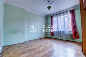 Продается 3+ спальни