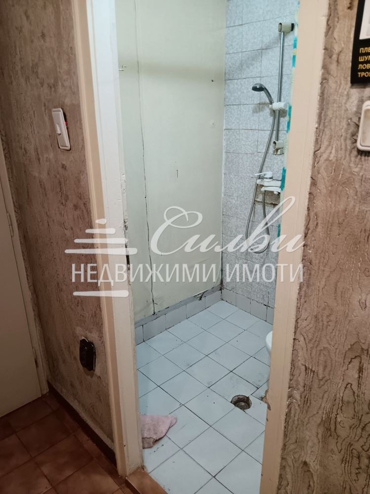 Продава 2-СТАЕН, гр. Шумен, Добруджански, снимка 9 - Aпартаменти - 48948463