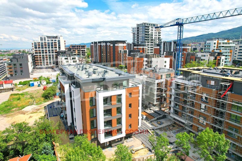 Продава 4-СТАЕН, град София, Кръстова вада • 459000 € • 77306653 — Holmes.bg