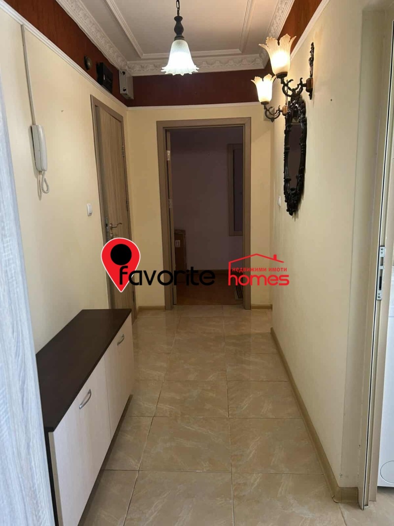 Продава 4-СТАЕН, гр. Шумен, Център, снимка 13 - Апартаменти - 53075115