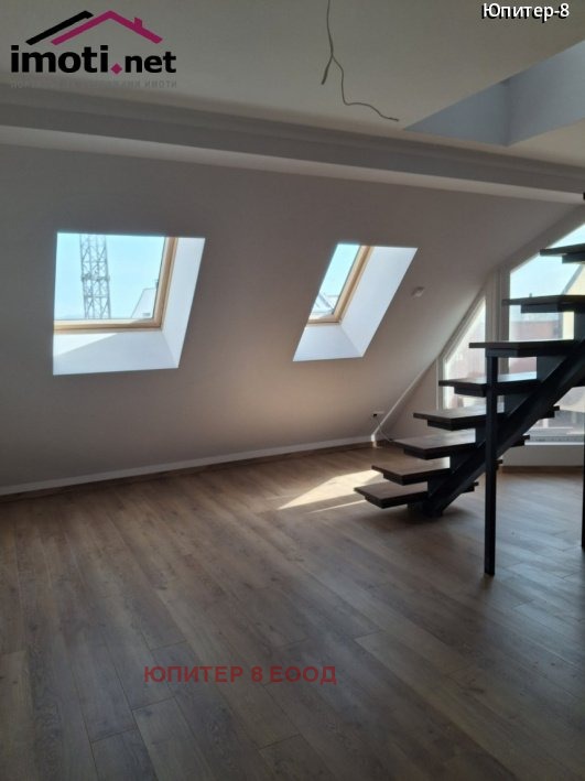 Продава АТЕЛИЕ, ТАВАН, гр. София, Оборище, снимка 4 - Апартаменти - 52645028