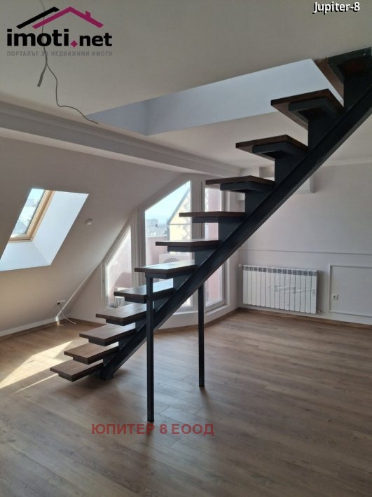 Продава АТЕЛИЕ, ТАВАН, гр. София, Оборище, снимка 3 - Апартаменти - 52645028