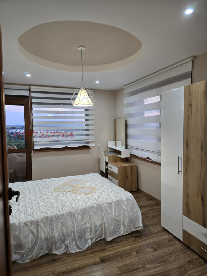 Продава КЪЩА, гр. Ловеч, Гозница, снимка 6 - Къщи - 52779015