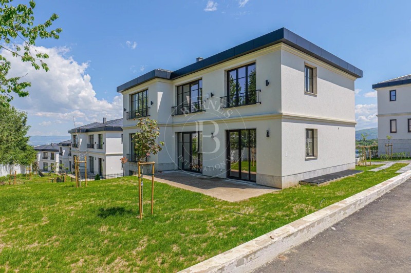 En venta  Casa Sofia , Simeonovo , 497 metros cuadrados | 97743833 - imagen [2]