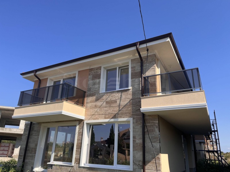 Продава КЪЩА, гр. Поморие, област Бургас, снимка 14 - Къщи - 53130199