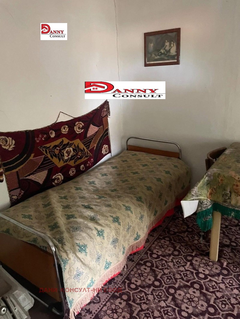 Продава КЪЩА, с. Горски Сеновец, област Велико Търново, снимка 2 - Къщи - 53518883