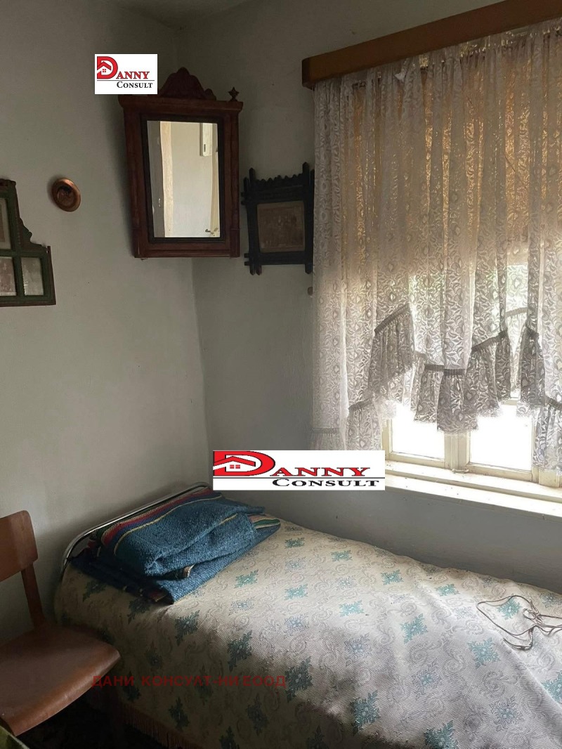 Продава КЪЩА, с. Горски Сеновец, област Велико Търново, снимка 6 - Къщи - 53518883