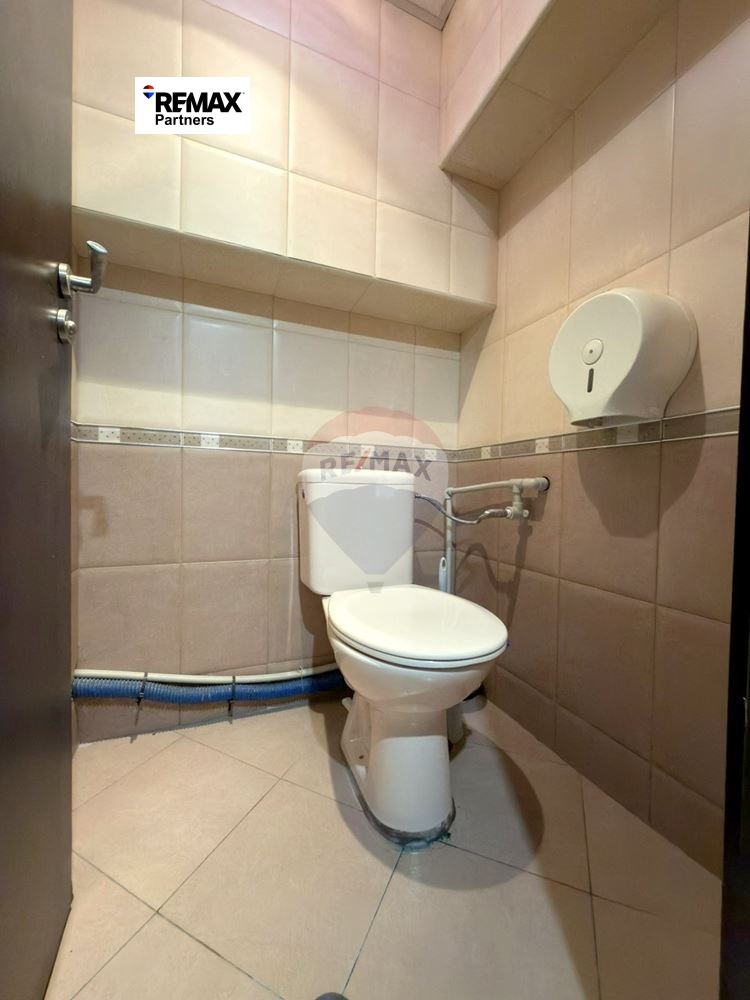 Продава ЗАВЕДЕНИЕ, гр. Варна, Левски 1, снимка 16 - Заведения - 54041809