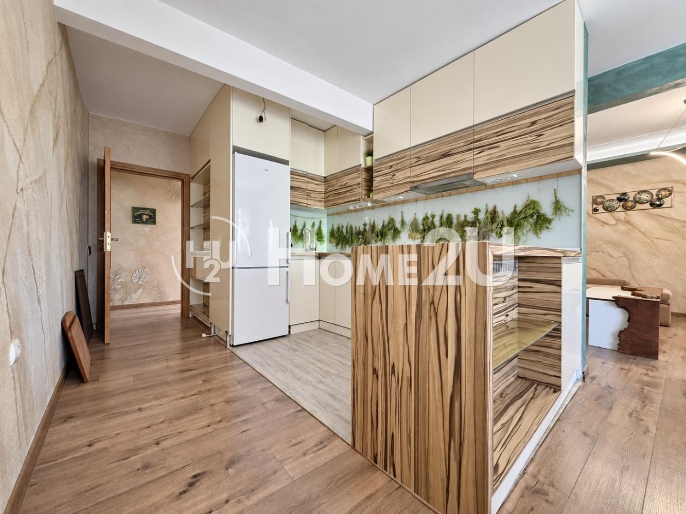 Продава 3-СТАЕН, гр. Пловдив, Център, снимка 2 - Апартаменти - 56161508