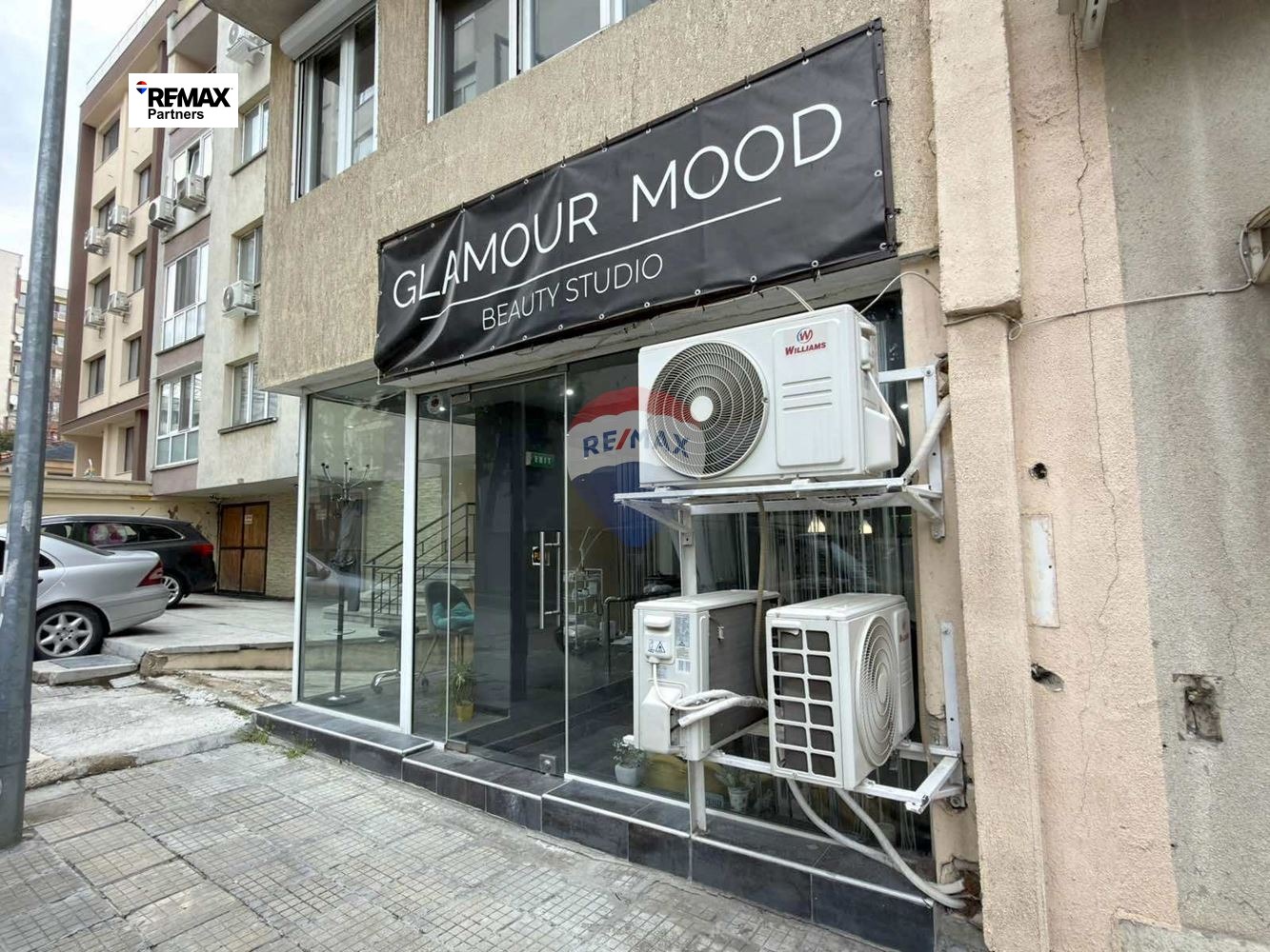 Продава ЗАВЕДЕНИЕ, гр. Варна, Левски 1, снимка 2 - Заведения - 54041809