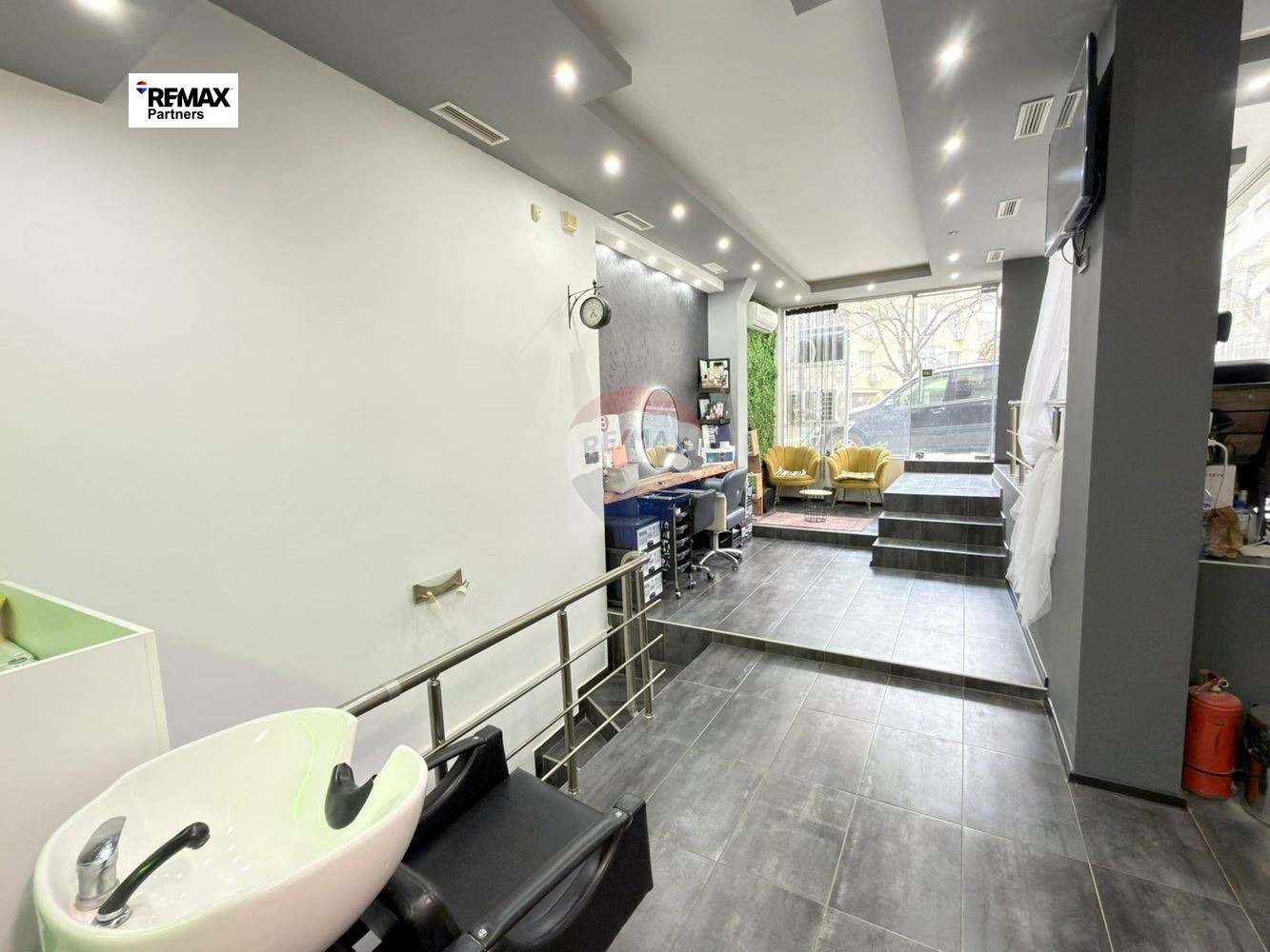 Продава ЗАВЕДЕНИЕ, гр. Варна, Левски 1, снимка 8 - Заведения - 54041809