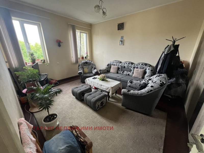 Myytävänä  Studio Gabrovo , Tsentar , 48 neliömetriä | 74987148 - kuva [2]