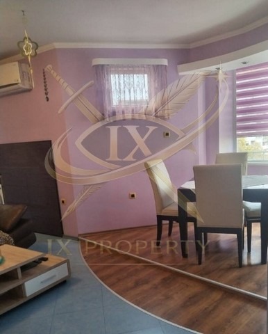 Продава 2-СТАЕН, гр. Бургас, Изгрев, снимка 2 - Апартаменти - 54765622