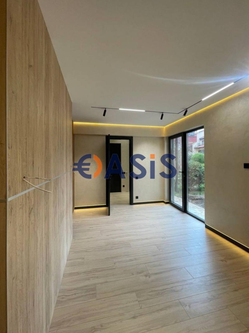 Продава  3-стаен, област Бургас, гр. Свети Влас •  238 680 EUR • ID 82991476 — holmes.bg - [1] 