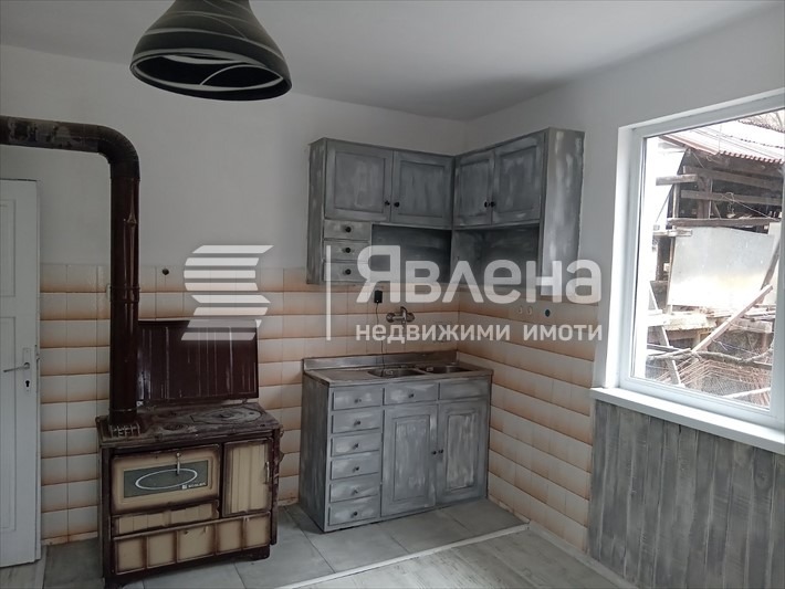 Продава КЪЩА, с. Пороминово, област Кюстендил, снимка 6 - Къщи - 47442358