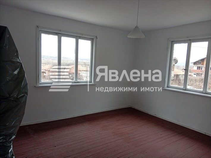 Продава КЪЩА, с. Пороминово, област Кюстендил, снимка 5 - Къщи - 47442358