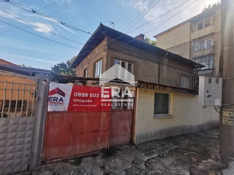 Продава КЪЩА, гр. Силистра, Център, снимка 1 - Къщи - 47684317