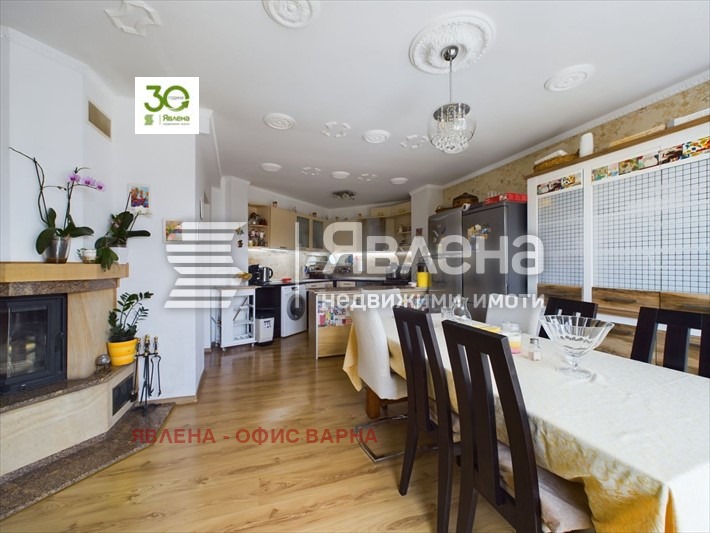 Продава КЪЩА, с. Осеново, област Варна, снимка 2 - Къщи - 56217484