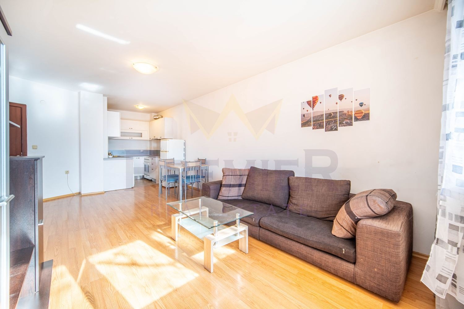 Продава 2-СТАЕН, гр. Варна, Колхозен пазар, снимка 2 - Апартаменти - 53983021