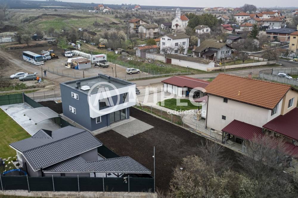Продава КЪЩА, с. Голяновци, област София област, снимка 10 - Къщи - 56254869