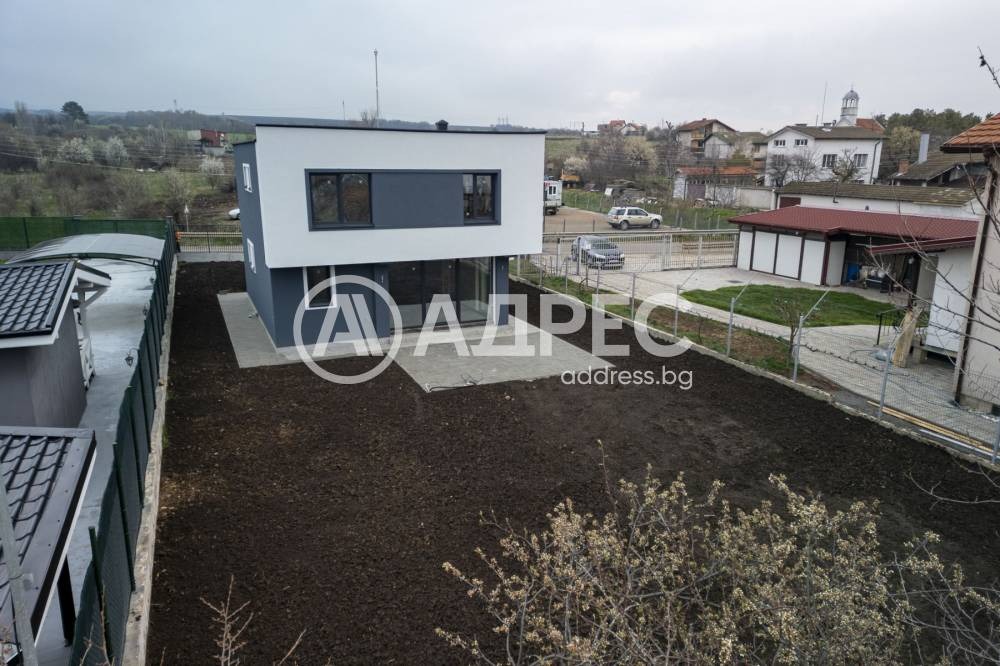 Продава КЪЩА, с. Голяновци, област София област, снимка 4 - Къщи - 56254869