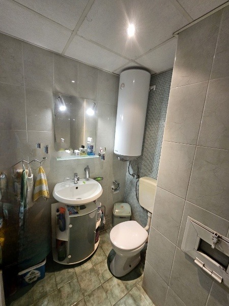 Продава 2-СТАЕН, гр. Бургас, Изгрев, снимка 10 - Апартаменти - 52722494