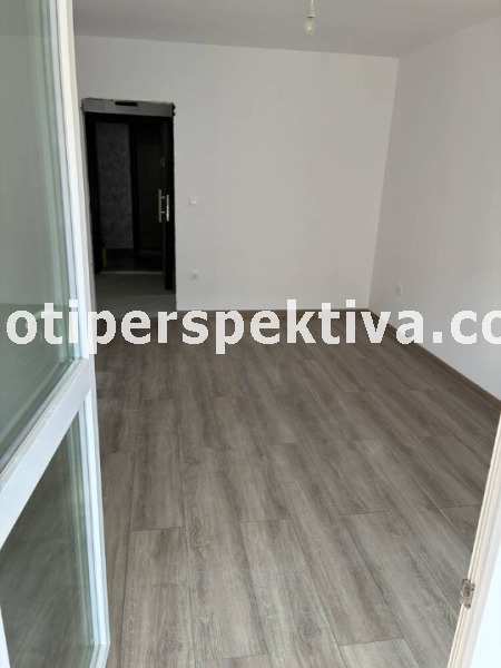 Продава 2-СТАЕН, гр. Пловдив, Кючук Париж, снимка 3 - Апартаменти - 56702641