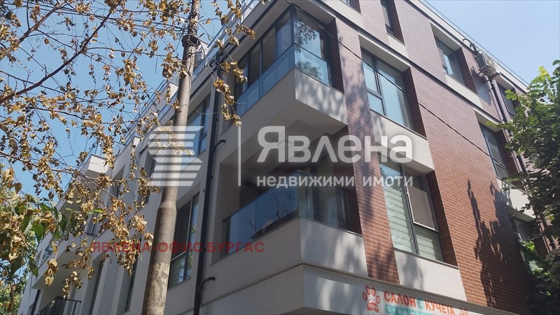 Продава 3-СТАЕН, гр. Бургас, Център