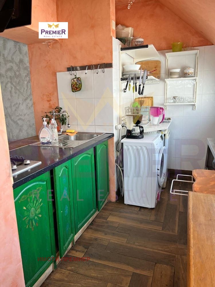 Продава 3-СТАЕН, гр. Бургас, Възраждане, снимка 3 - Апартаменти - 56611802