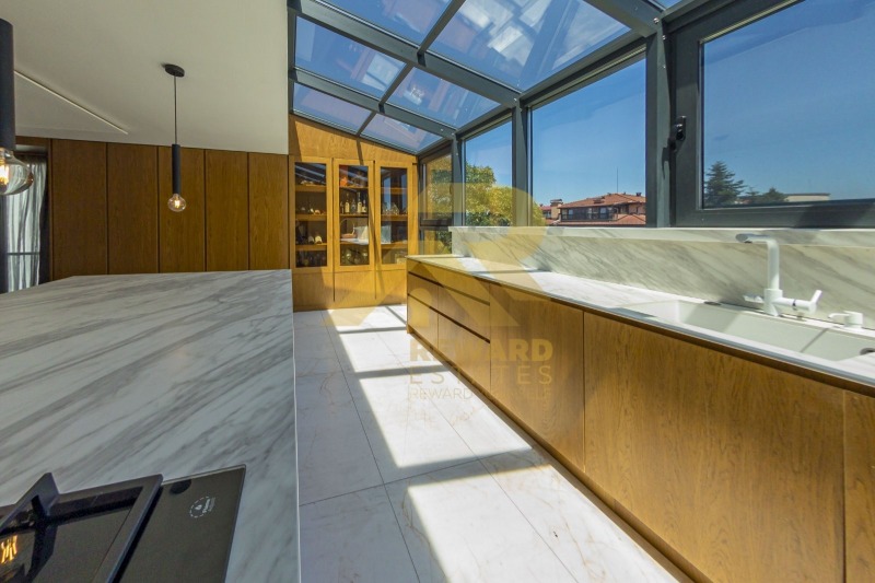 Продава  4-стаен град София , Витоша , 195 кв.м | 77257014 - изображение [4]