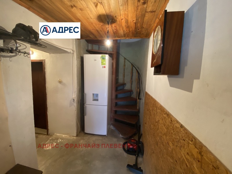 Продава КЪЩА, с. Ослен Криводол, област Враца, снимка 7 - Къщи - 52687129