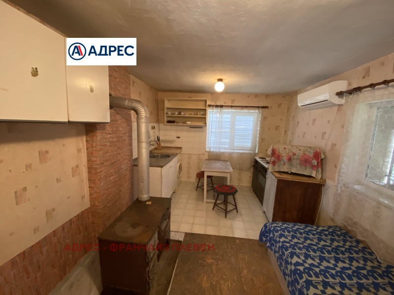 Продава КЪЩА, с. Ослен Криводол, област Враца, снимка 3 - Къщи - 52687129