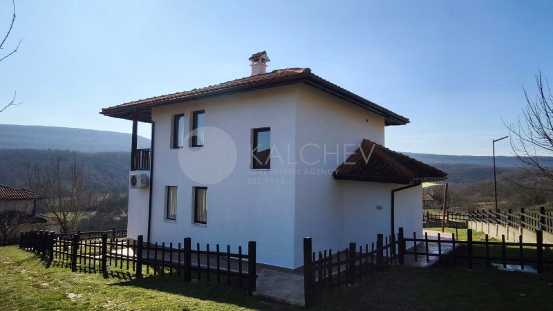 Продава КЪЩА, к.к. Албена, област Добрич, снимка 4 - Къщи - 53494771