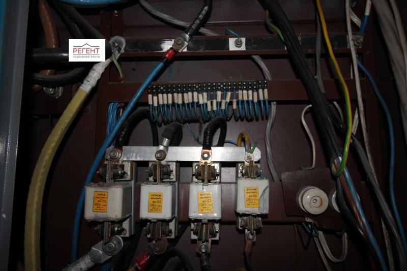 Продава ПРОМ. ПОМЕЩЕНИЕ, гр. Габрово, Промишлена зона, снимка 14 - Производствени сгради - 53647526