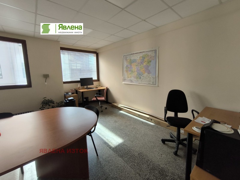 Продава ПРОМ. ПОМЕЩЕНИЕ в град София, Сухата река - 1650 кв.м / 2 100 000 € » 4 107 243.00 лв., ЯВЛЕНА ИЗТОК