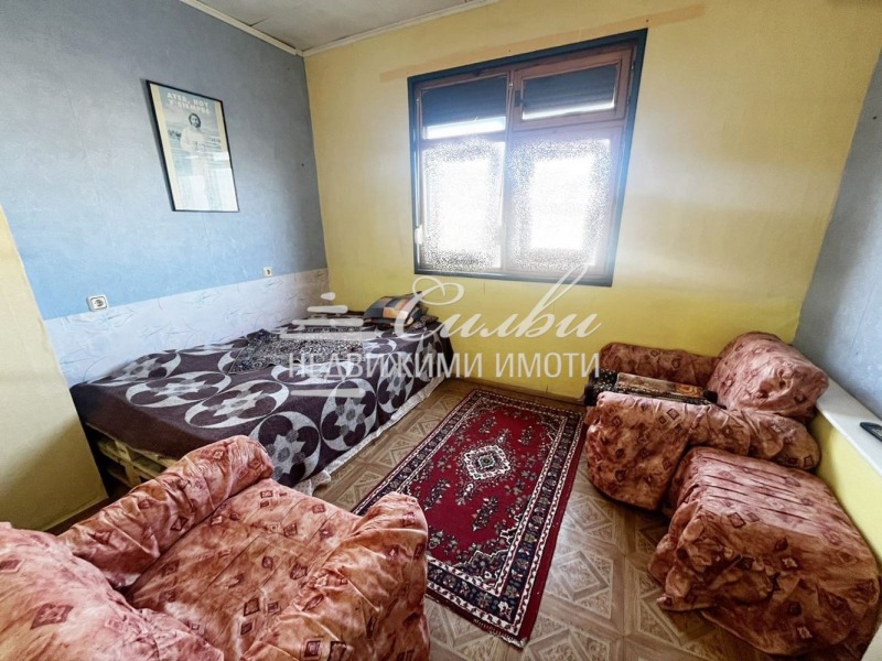 Продава 2-СТАЕН, гр. Шумен, Еверест, снимка 2 - Апартаменти - 52602385